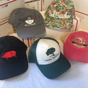 5 Pack Womens Snap backs - great condition